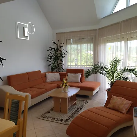 Harmonia Vendeghaz Дом отдыха *