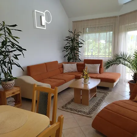 Harmónia * Vonyarcvashegy