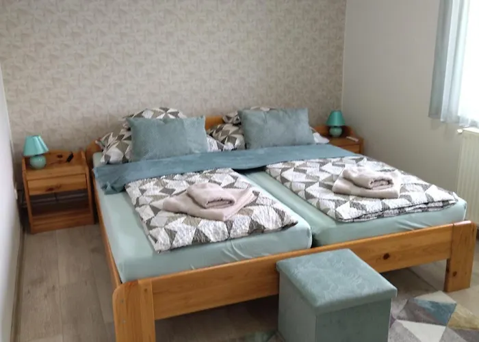 בית נופש Harmonia Vendeghaz *