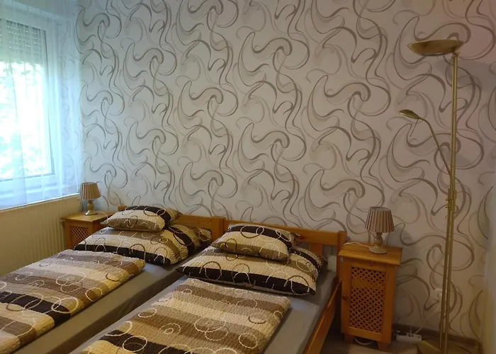 בית נופש Harmonia Vendeghaz פוניארצוושהג'